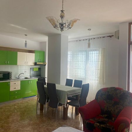 Center Of Shkodra Apartment Eksteriør bilde